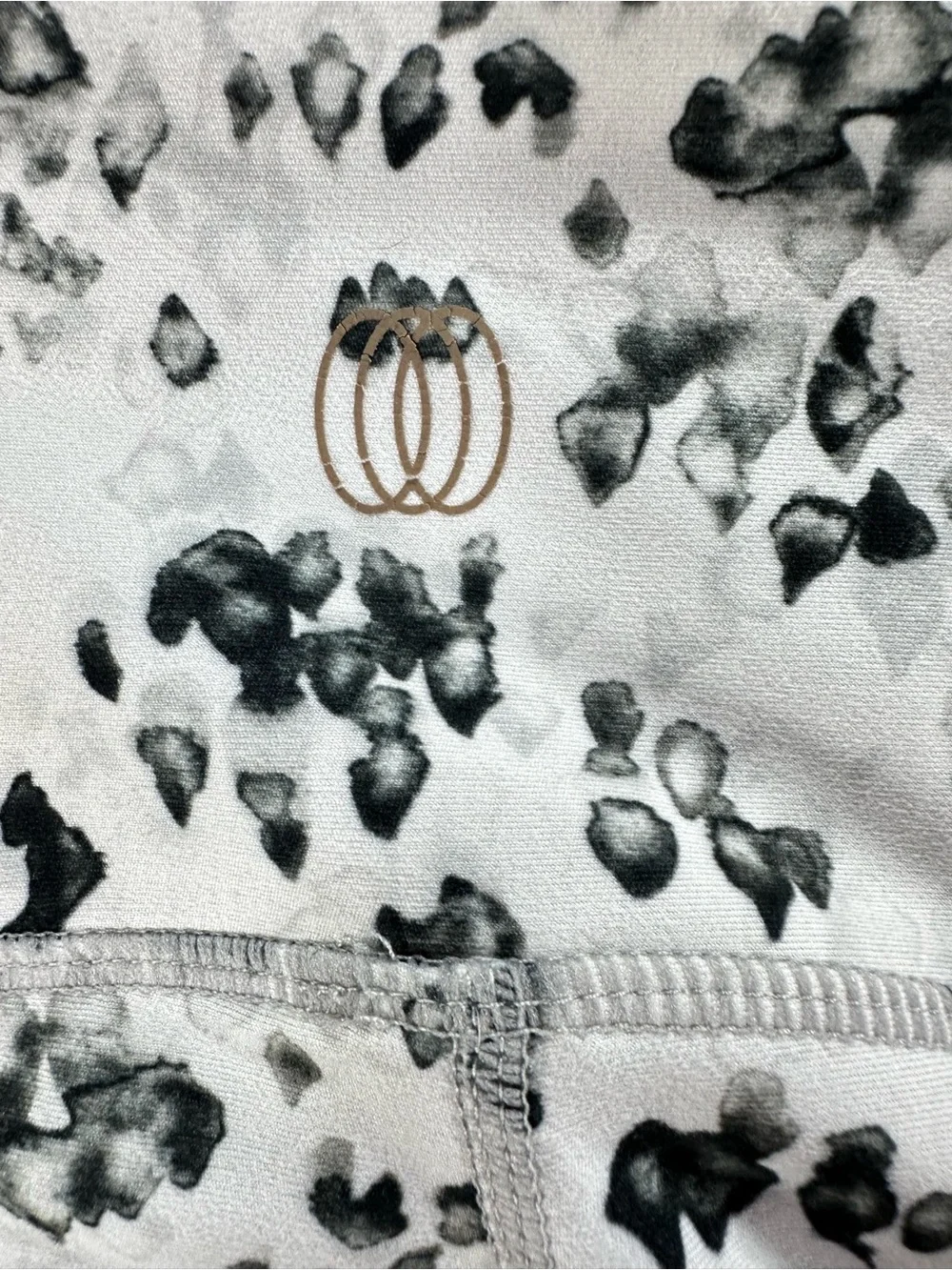 Women’s Balance Collection Gray and Black Printed Leggings M